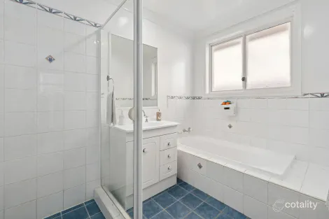 Property photo of 5 Cavers Street Currans Hill NSW 2567