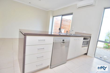 Property photo of 43 Wyperfeld Street Yanchep WA 6035