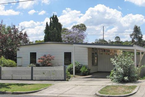 31 Lyndhurst Cres, Box Hill North, VIC 3129