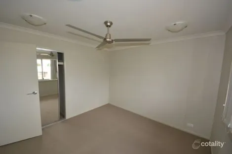 Property photo of 3 Rahima Court Gracemere QLD 4702