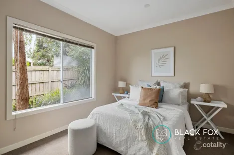 Property photo of 12 Garo Crescent Mount Martha VIC 3934