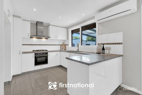 Property photo of 153 James Cook Drive Endeavour Hills VIC 3802