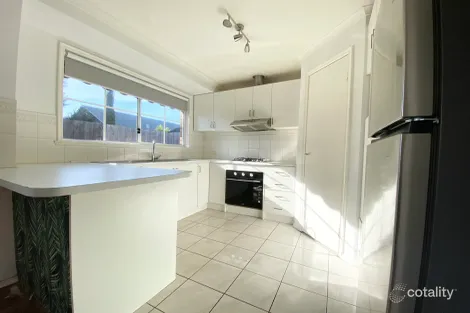 Property photo of 12 Addison Way Roxburgh Park VIC 3064