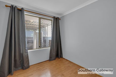 Property photo of 26 Corringle Grove South Lake WA 6164