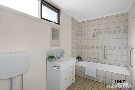 Property photo of 234 Sheffield Road Montrose VIC 3765