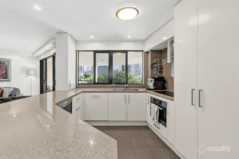 Property photo of 4/16 Macdonald Street Kangaroo Point QLD 4169
