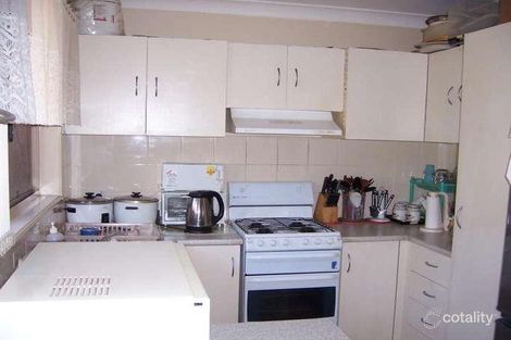 Property photo of 22 Burkhart Place Minto NSW 2566