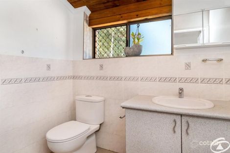 Property photo of 2/24-26 Mimosa Street Holloways Beach QLD 4878