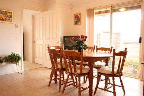 Property photo of 3 Sunnyridge Court Chirnside Park VIC 3116