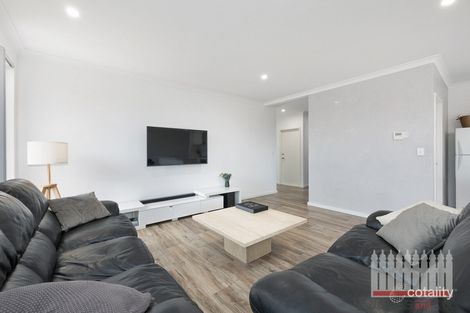 Property photo of 8 Ireland Way Bassendean WA 6054