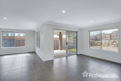 Property photo of 8 Serenity Drive Southside QLD 4570