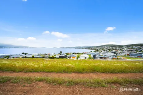 Property photo of 878 Oceana Drive Tranmere TAS 7018