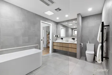 Property photo of 2 Lindel Court Croydon VIC 3136