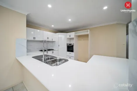 Property photo of 18 Romana Square Prestons NSW 2170