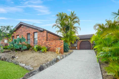 73 Moreton Rd, Illawong, NSW 2234