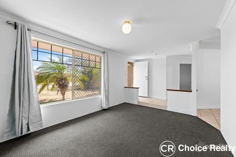 Property photo of 15 Limosa Glade Warnbro WA 6169