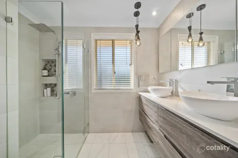 Property photo of 1/12 Bogan Place Seven Hills NSW 2147