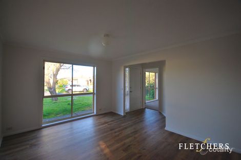 Property photo of 8 Tilbury Court Cranbourne East VIC 3977
