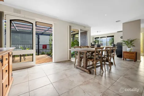 Property photo of 381 Bayview Road Rosebud VIC 3939