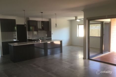 Property photo of 18 Hilltop Crescent Flagstone QLD 4280