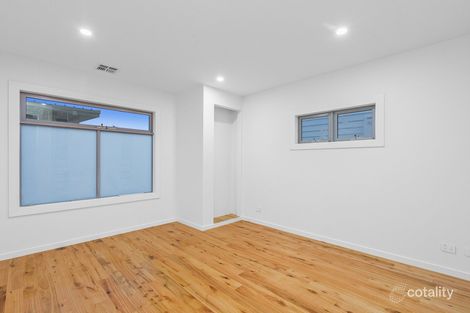 2/34 Thorpe St, Newport, VIC 3015