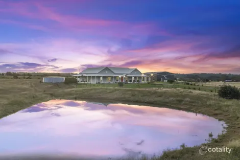 52 Vaggs Rd, Ross Creek, VIC 3351