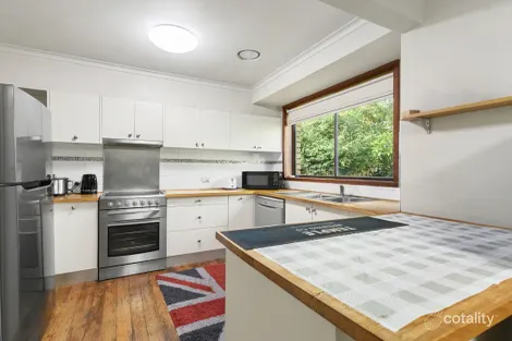 Property photo of 26 Jolimont Road Forest Hill VIC 3131