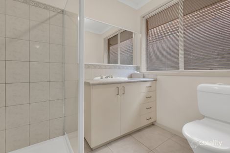 Property photo of 28 Quinn Street Deer Park VIC 3023