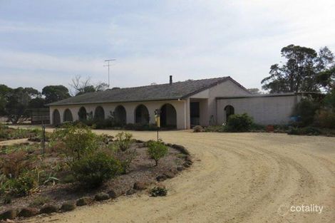 2168 Hamilton Hwy, Murgheboluc, VIC 3218