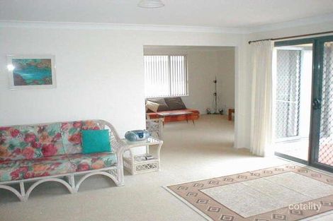 Property photo of 13 Amberlee Crescent Woongarrah NSW 2259