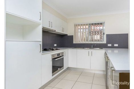 Property photo of 50 Merimbula Crescent Fitzgibbon QLD 4018