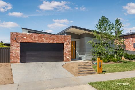 11 Shepherds Glen, Strathfieldsaye, VIC 3551