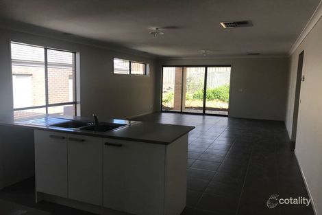 Property photo of 6 Hessel Avenue Doreen VIC 3754