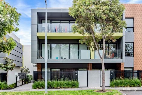 4/80 Cade Way, Parkville, VIC 3052