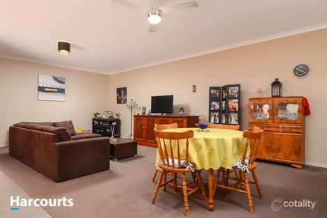 Property photo of 20 Blackledge Drive Cranbourne East VIC 3977
