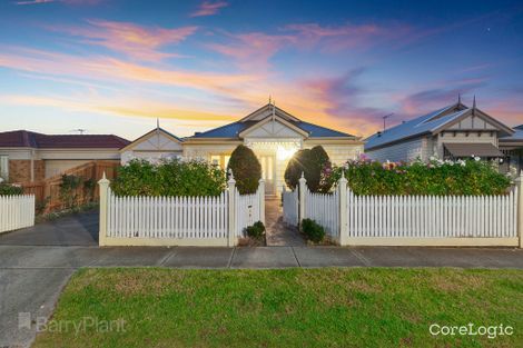 Property photo of 25 Copeland Crescent Point Cook VIC 3030