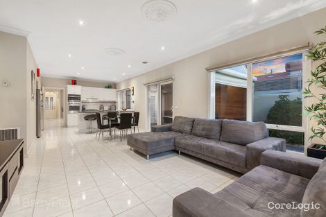 Property photo of 25 Copeland Crescent Point Cook VIC 3030
