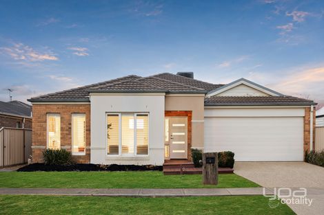 6 FREMANTLE CL, POINT COOK, VIC 3030