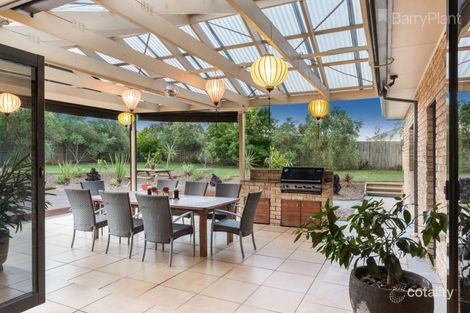 Property photo of 15 Grange Park Drive Waurn Ponds VIC 3216