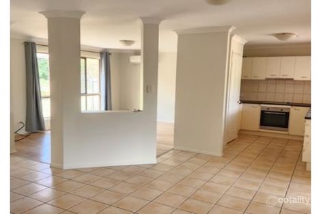 Property photo of 14 Claremont Place Drewvale QLD 4116