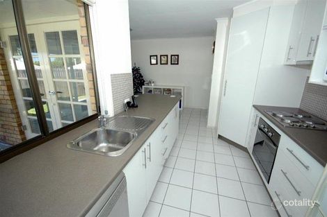 38 Prosser St, Riverhills, QLD 4074