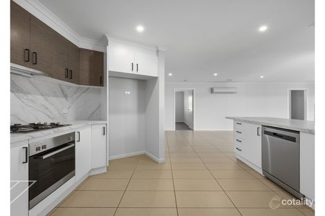 Property photo of 13 Grange Crescent Warragul VIC 3820