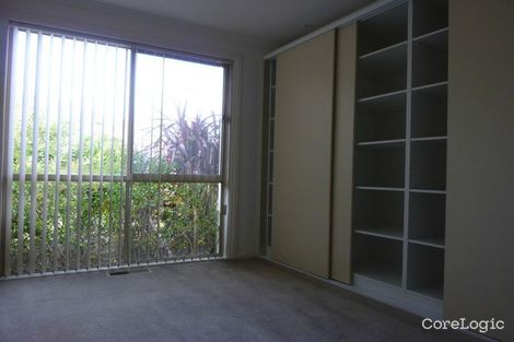 Property photo of 2 Varcoe Court Newborough VIC 3825