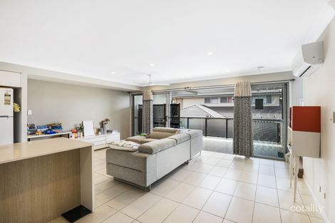 Property photo of 2/1 Bland Street Coopers Plains QLD 4108