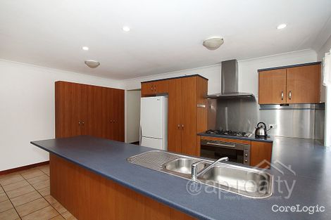 Property photo of 4 Simpson Way Forest Lake QLD 4078