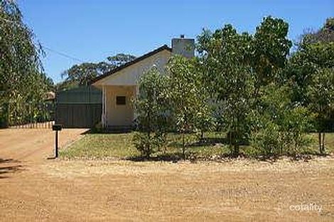 14 Strathearn Rd, Forrestfield, WA 6058