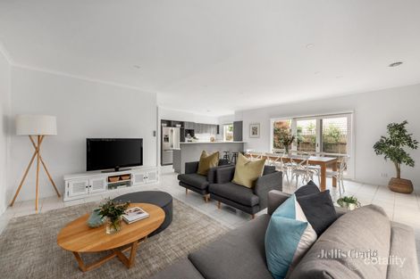 Property photo of 10 Stevens Close Kew VIC 3101