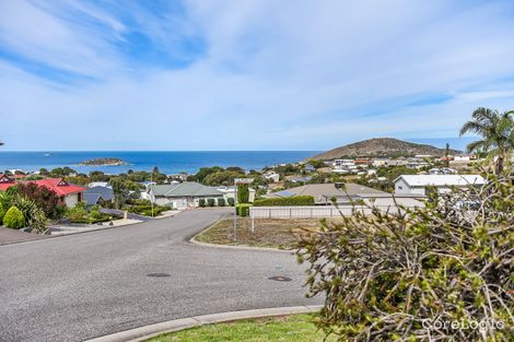 2 Pilot Ct, Encounter Bay, SA 5211