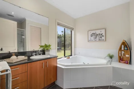 Property photo of 5 Meridian Way Mornington VIC 3931