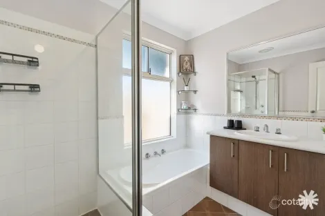 Property photo of 27 Penelope Place Innaloo WA 6018